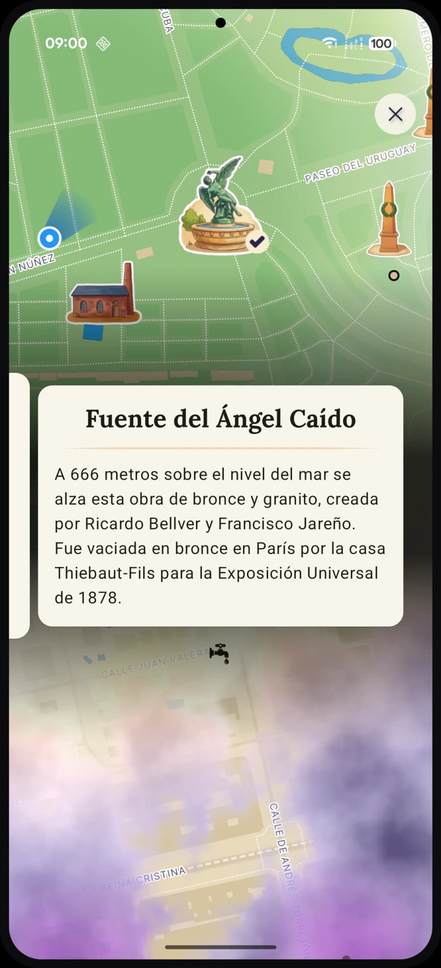 Waonder mostrando la ficha de un lugar descubierto de la Fuente del Ángel Caído en el mapa
